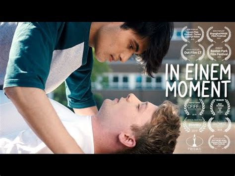 gay pornhube|IN EINEM MOMENT 